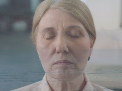 Vera Dreams of the Sea